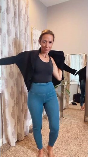 Legging + Bodysuit = Match Made in Style Heaven 💕