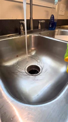 Fixing a Jammed Garbage Disposal #plumbingrepair #diy #kitchencleaning #kitchen #serviceplumber_fix_003 #cleaning #plumbingtok #foryou #garbagedisposal #plumberlife #plumbinglife #hack #kitchensink #plumbersoftiktok #plumber #fyp #plumbing | Tanya Garces