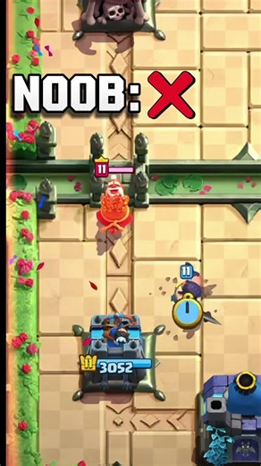 Nooooob🫩 #clashroyale #meganight #gaming #golem #supercell