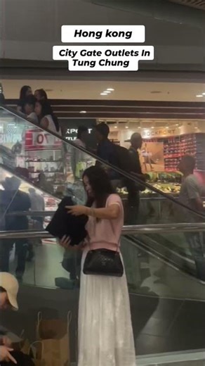 City Gate Outlets In Tung Chung 🇭🇰 #shorts #hongkong #crowd #tungchung #dailyvlog #routines