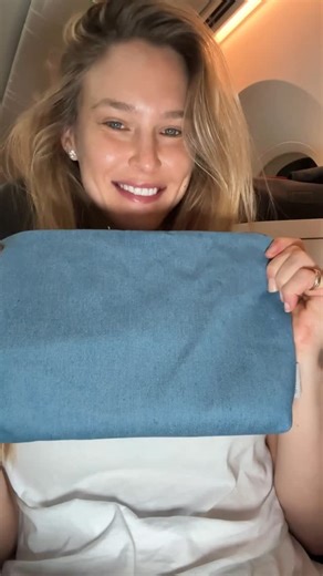 Bar Refaeli on Instagram: "🛩️🌎"