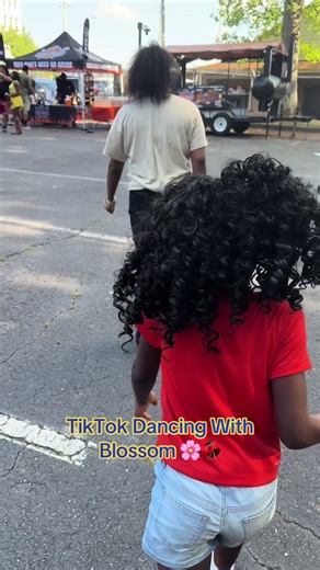 TikTok Dancing with Blossom🌸💃🏽 TikTok of the day 🔥🔥 #bqueen #prettygirlbloss #dance #tiktokdance #dancing #Letsgo #explorepage #FYP #atlanta #Danceteam #tiktok #explore #funnyvideo #blossomthedancer #tiktokoftheday #viraldance #exploremore #dancer
