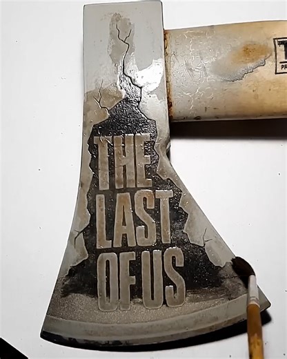 How to Draw on a Metal Axe | DIY & Crafts