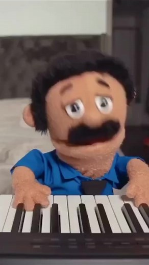 382K views · 6.5K reactions | White People | Awkward Puppets | Facebook