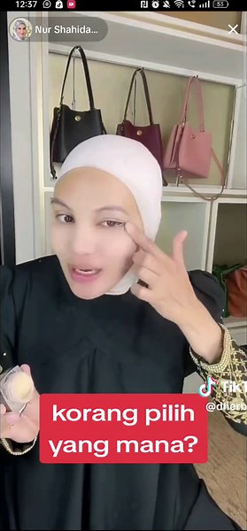 Pilihan Antara Powder Foundation dan Diamond Foundation dari D'Herbs