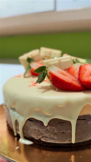 Cofetăria ANNA | Dolcessa – acolo unde ideile prind viață. ⏰ Program: Zilnic | 09:00 – 21:00 📍 Strada Victoriei 48 | Târgu-Jiu 📞 0752 888 881 🎂 Comandă... | Instagram