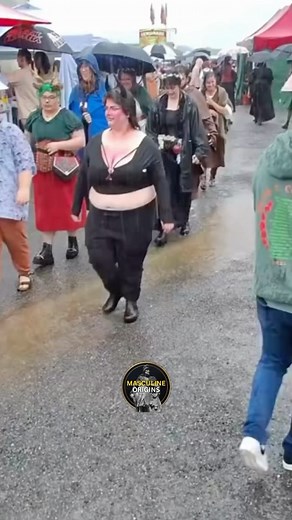 Business | Masculinity | Motivation on Instagram: "Thoughts On This? 😳 Follow @masculineorigins for daily content! Please DM for credit or removal. No copyright intended. All rights reserved to original creator(s). @masculineorigins is a page dedicated to sharing daily trending and viral internet content! 🔱 🔱 Save This Post 💬 Drop Your Thoughts The Porsche 911 is a legendary sports car known for its distinctive design, exceptional performance, and engineering excellence. First introduced in