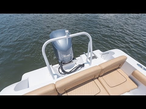 Sportsman Heritage 241 Center Console - Ski Tow Bar