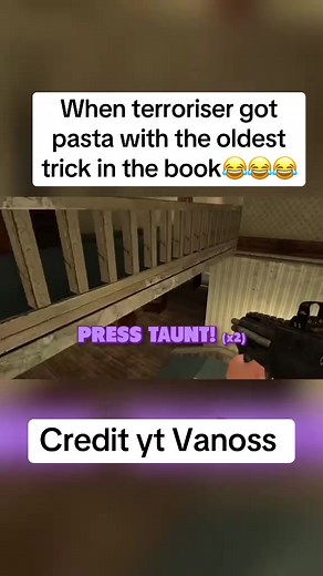 Pasta Scares Terroriser with the Oldest Trick in the Book 😂