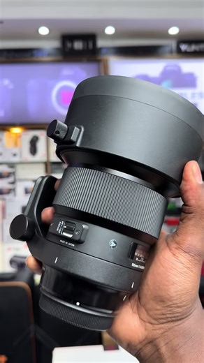 Sigma 105mm f1.4 Lens for Canon Cameras