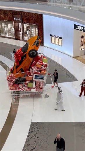 Most Luxurious brand making country | dubai luxury lifestyle | #dubailifestyle #dubailuxury