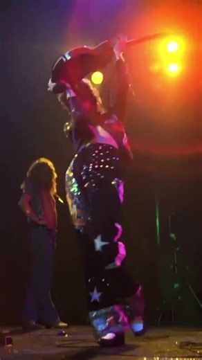 Jimmy Page's Iconic Solo Performance at Madison Square Garden