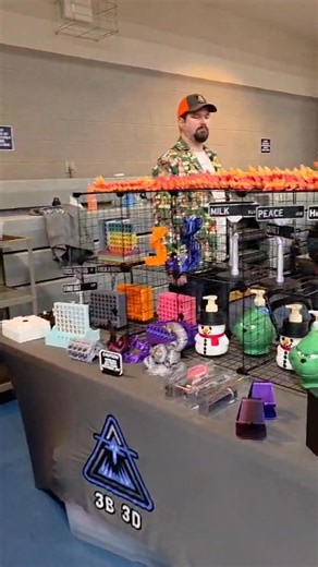 Our final show of the year is here! Come by for last-minute gifts. Admission is $1 or a non-perishable food donation. Enjoy raffles and a 50/50 drawing. We appreciate your support of our small family business. | 3B 3D