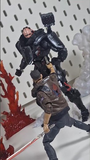 Can this custom 1/12 Adam Smasher actually pose?