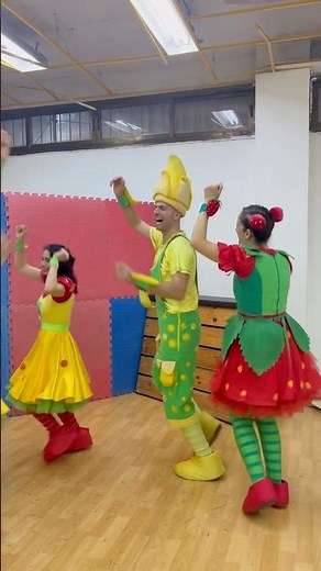 Fawzi Mozi and Tuti - The Ball Song #funny #kids #explore #fyp