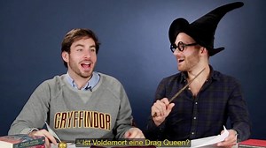 51K views · 177 reactions | Harry Potter Fans lesen verrückte Harry Potter-Fanfiction | BuzzFeed Deutschland | Facebook