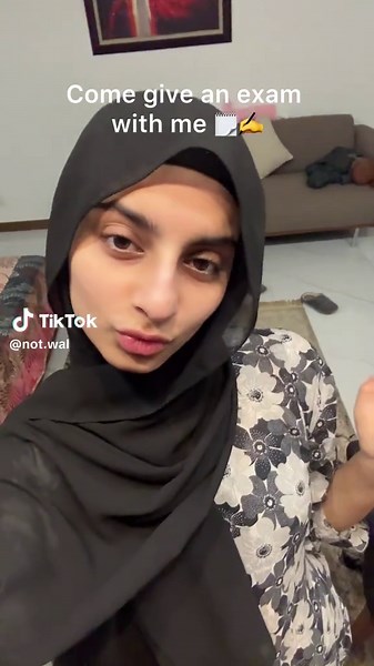 Exam Vlog: Surviving College Life with Friends