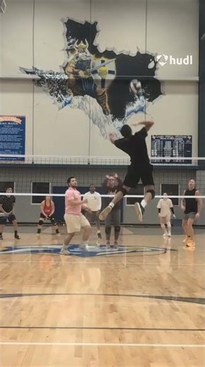 Why You Get Beat Deep (Stop Creeping Forward) 🛑🏐 #volleyball