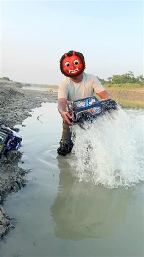 Chode chode tyre thar ke disk breka pani se nikala thar re #toyswala #excavator #thar