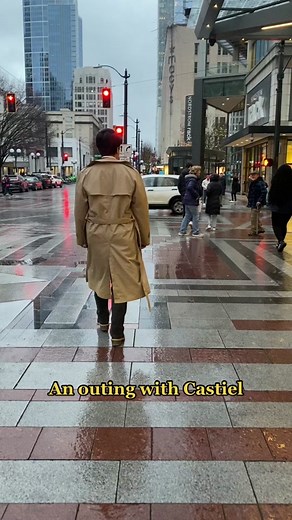 *stands awkwardly🧍‍♂️#eccc #emeraldcitycomiccon #castiel #supernatural #spnfamily #castielwinchester #deanwinchester #destiel #castielcosplay