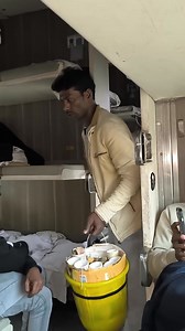 Train Me Dost Ki Lottery Lag Gayi 💲💱 #dailyminivlog #minivlogger | Chiknesh bhai vlogs