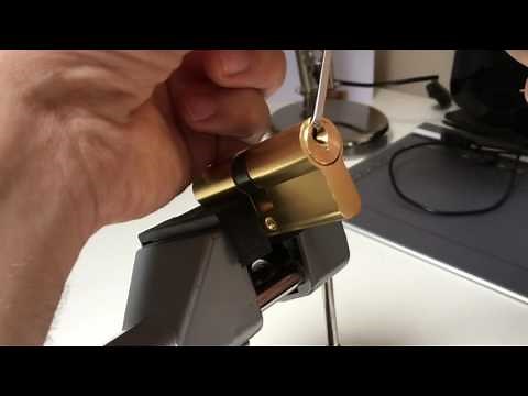 (021) Euro cylinder single pin picked - beginner tips