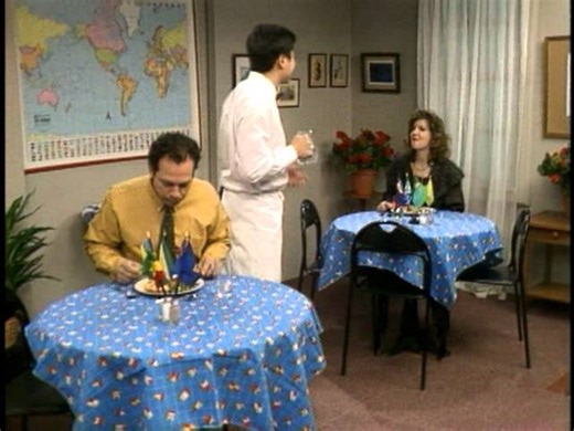 Conversation Practice - Restaurant Ordering - Present Simple