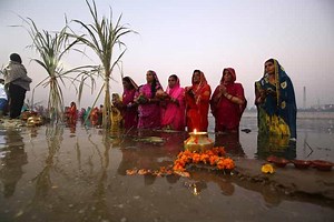 Chhath Puja 2022: Celebration only at designated ghats in Delhi | Check date in Bihar, Uttar Pradesh, rituals and more