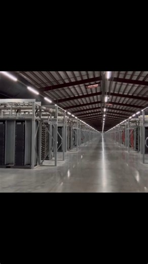 NFT WORLD on Instagram: "Eric Trump shared a rare inside look at his company’s huge Bitcoin mining facility in Texas, calling it proof that crypto is far more tangible than people assume. The tour on X showed the site’s massive scale, with more than 35,000 liquid-cooled servers mining nonstop and Trump emphasising the entire operation runs solely on American energy. American Bitcoin Corp, majority-owned by Hut 8, has built a 4,004-BTC reserve, and Trump used the visit to repeat his bullish predi