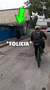 Bicicleta: Beneficios y Humor en la Montaña