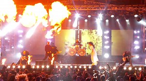 Knocked Loose performs Suffocate with Poppy! | Jimmy Kimmel Live