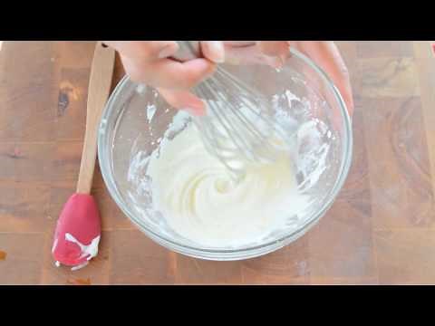 How to Make A Quick Lemon Glaze