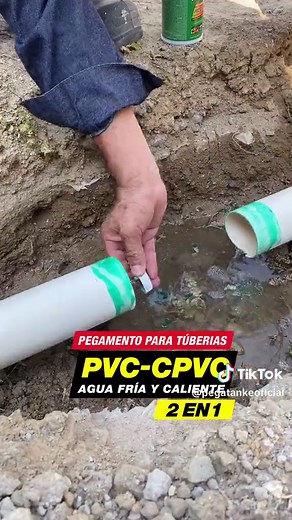 Nuestro pegamento para tuberías PVC-CPVC de pegatanke, es el único dos en uno del mercado, ideal para reparar tuberías de agua fría y caliente, incluso bajo el agua, además incluye aplicador y tapa abre fácil para que todos puedan usarlo fácilmente. Siempre pensamos en ti y tus reparaciones, repáralo y listo sin complicaciones y de forma permanente. Compruébalo tú mismo. Pégalo Todo con Pegatanke. #pegatanke #pegamentotuberias #tuberias #fontanero #plomeria #reparacionesprofesionales #tuberiaspv