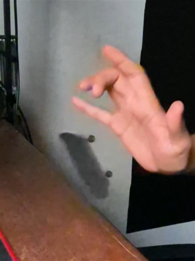 🤷🏽‍♂️ #skate #fingerskate #fingerboard