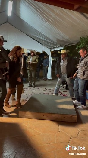 Zapateado Michoacan: Authentic Mexican Dance