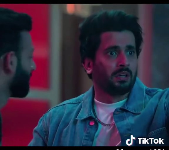 Hilarious Prank Videos to Share with Friends