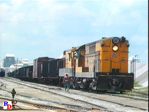 116K views · 4.2K reactions | The Akron Canton & Youngstown (ACY) is hard at work with a job working the rock quarry at Carey, Ohio in 1963. A pair of Fairbanks-Morse products provides the power. From the Green Frog Productions show "Nickel Plate & AC&Y, Pre N&W, film by Emery Gulash" https://rfd.video/NickelPlate | Railfan Depot | Facebook