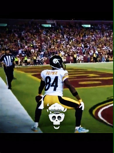 Unbelievable NFL Moments: 1 in a Million Plays