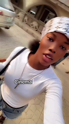 How to Vlog: Tips for Beginners