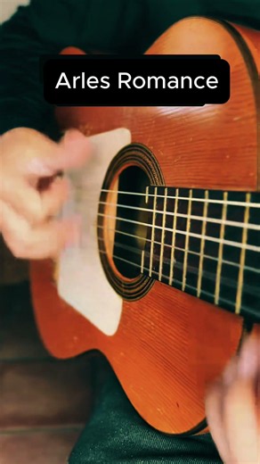 easy beginner tuto strumming – ARLES ROMANCE 🎸 https://open.spotify.com/intl-fr/trac...