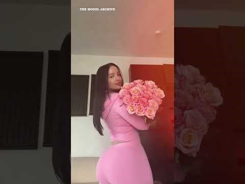 Pia Maria Alessia | The Ultimate Digital Lookbook & Style Spotlight