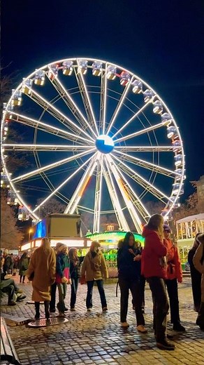Christmas Arrived in Oslo 🎄✨ | Winter Wonderland at the Ferris Wheel