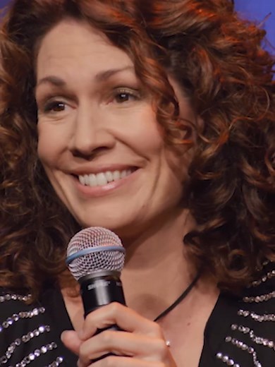 Hilarious Stand-up Comedy on Older Motherhood by Kitty Flanagan