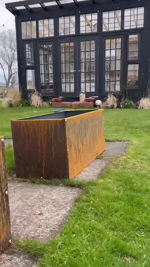 Repost from @Cottage and Blossom “Elevating my garden game over here with @diycartel corten steel planters 🤎 These are the 36”x16”x16” rectangular #planters. They’re available from @amazon for both Canada 🇨🇦 and USA 🇺🇸 . I love their cool industrial vibe, how unique and artful each piece is and how greenery just pops in them! No wonder they’re a favourite material for architects and builders. The process of oxidizing the #cortensteel was so interesting and fun to do! The oxidation is actual