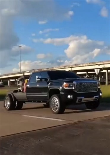 73K views · 1.9K reactions | Slick Welding Rig - Send in those rig...