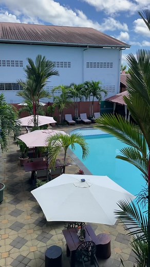 Luxury Hotel Experience at Hotel Babylon