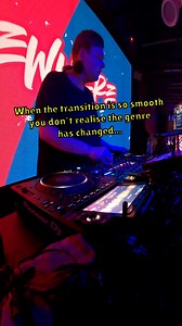 When the transition is so smooth you don't even realise the genre has changed... #dj #djing #nightclub #music #dancemusic | Jay Thomas - DJ