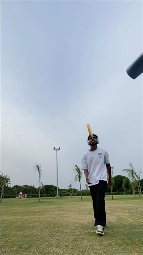 Frisbee Boomerang Trick 😳 It Came Back Perfect