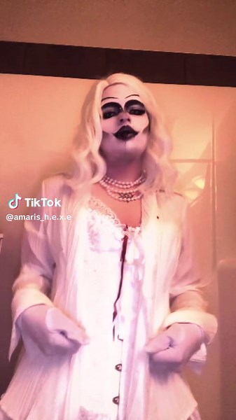 Impactantes looks de drag para Halloween