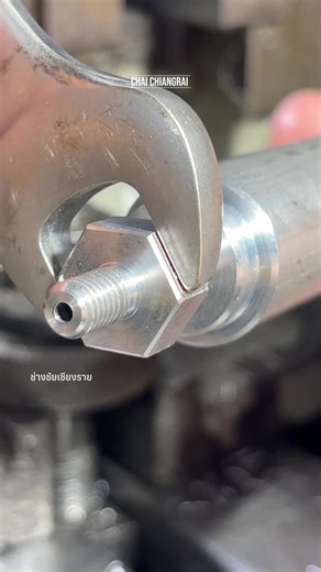 Manual machining basics for metalworking machinists